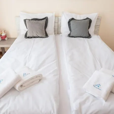 Bright Place Next To Grand Mall شقة